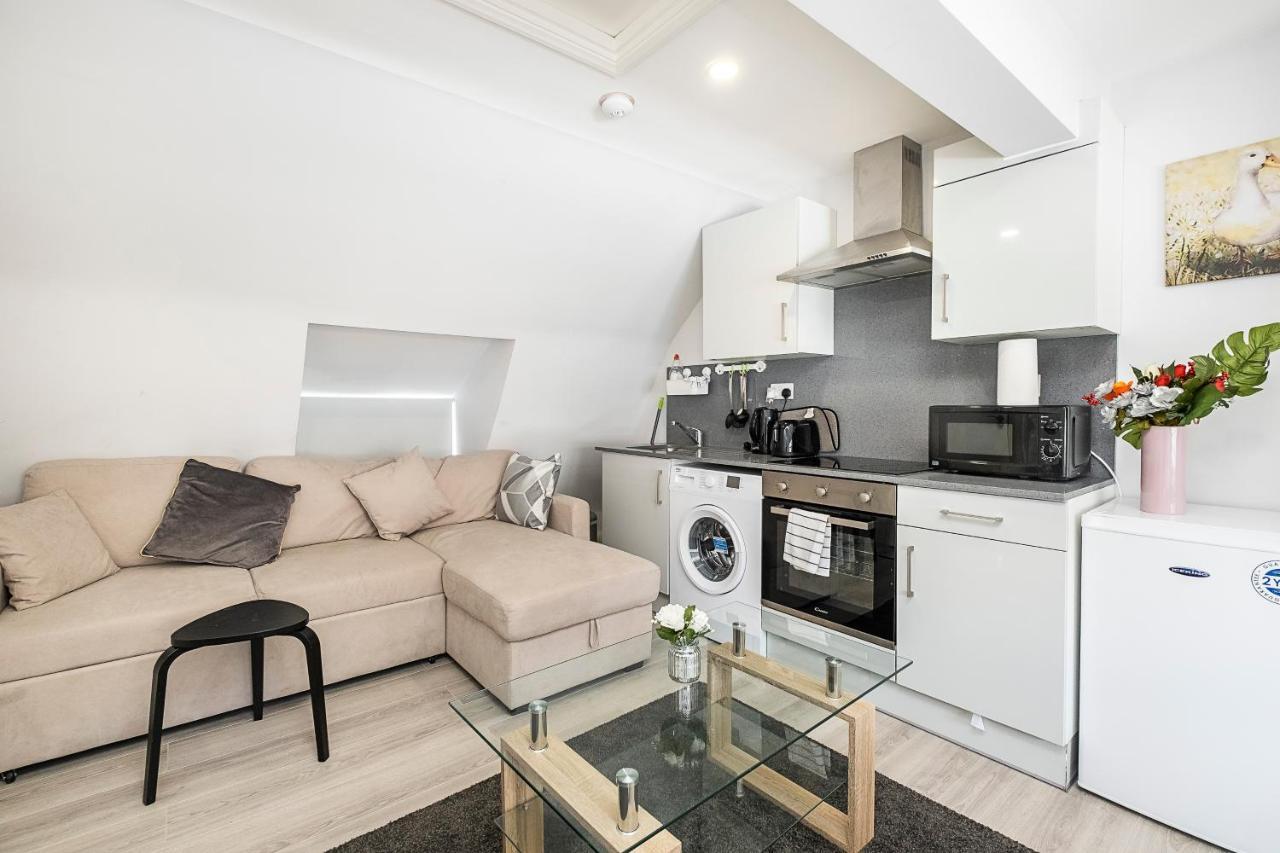 Securematics Superior Studio Apartments London Exterior foto