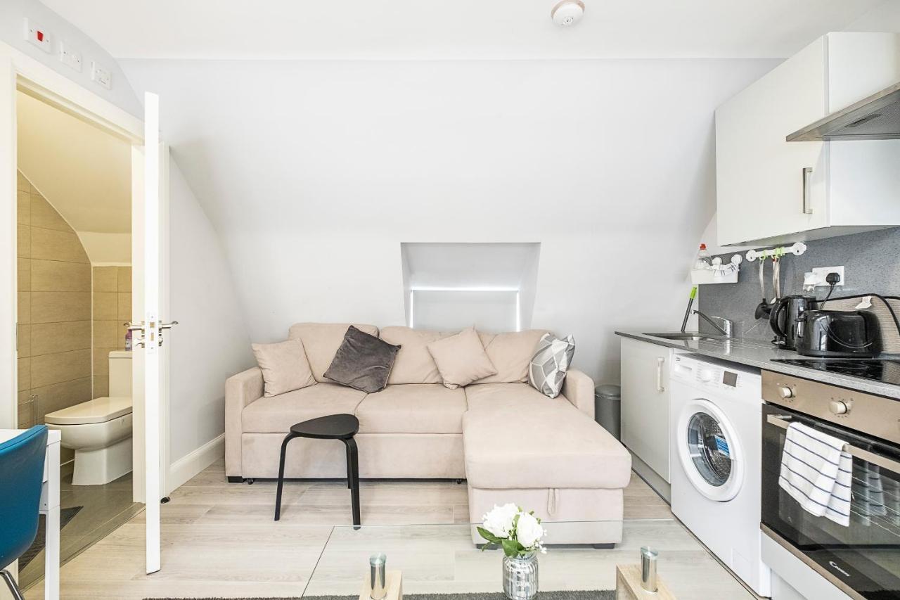 Securematics Superior Studio Apartments London Exterior foto
